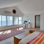 Escalade Iii Villa