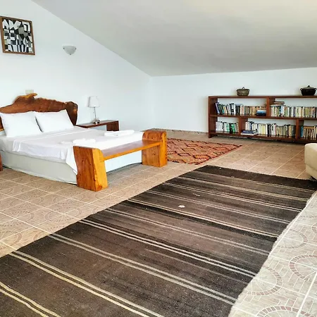 Villa Escalade Iii