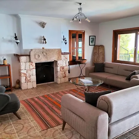 Escalade Iii Villa Kas