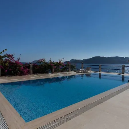 Villa Escalade Iii Kas