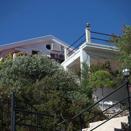 Escalade Iii Villa *