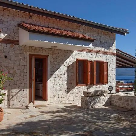 Escalade Iii Villa *