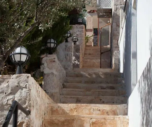 Villa Escalade Iii